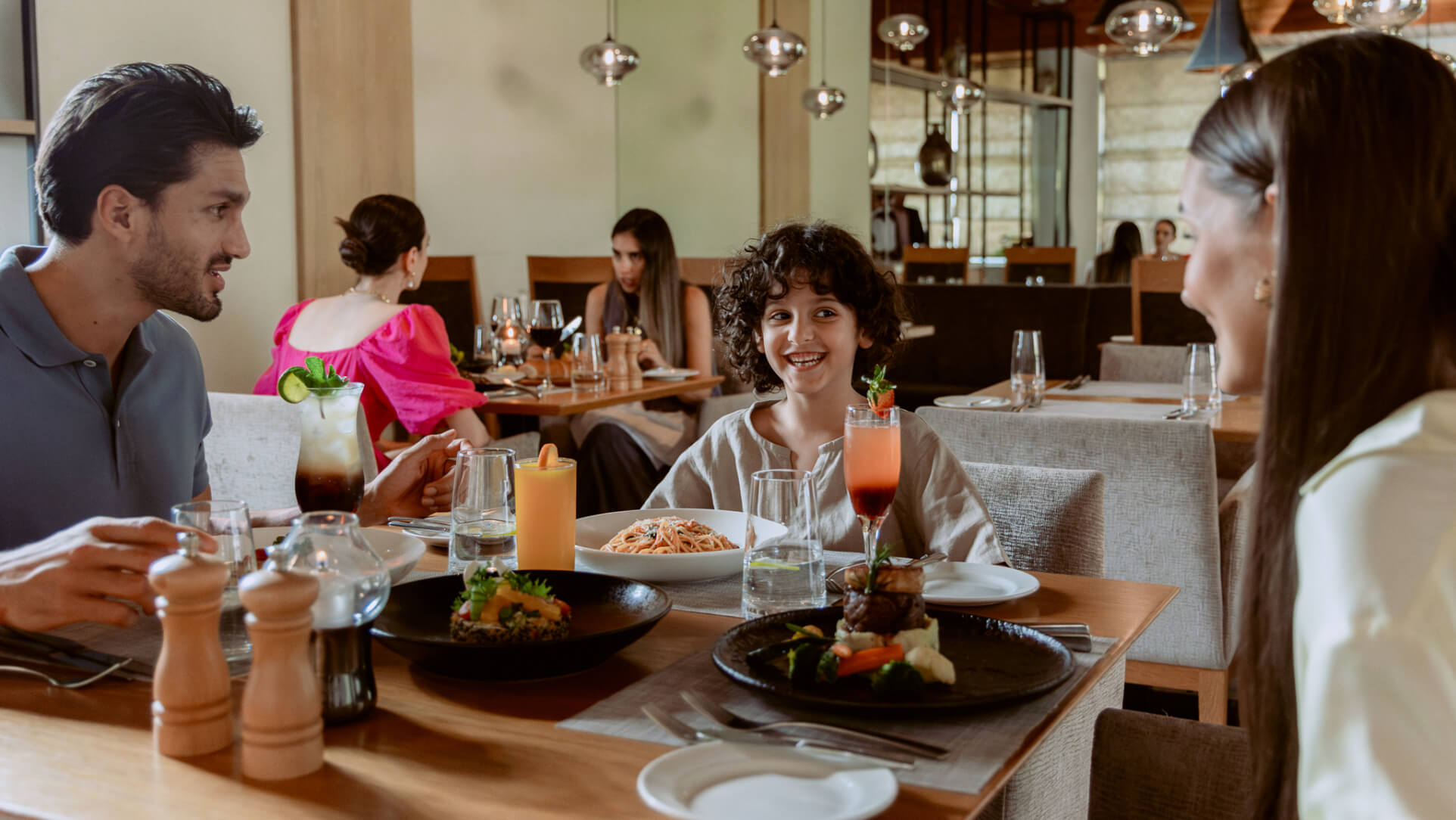 HATTARETOUCH00085 (1).jpg