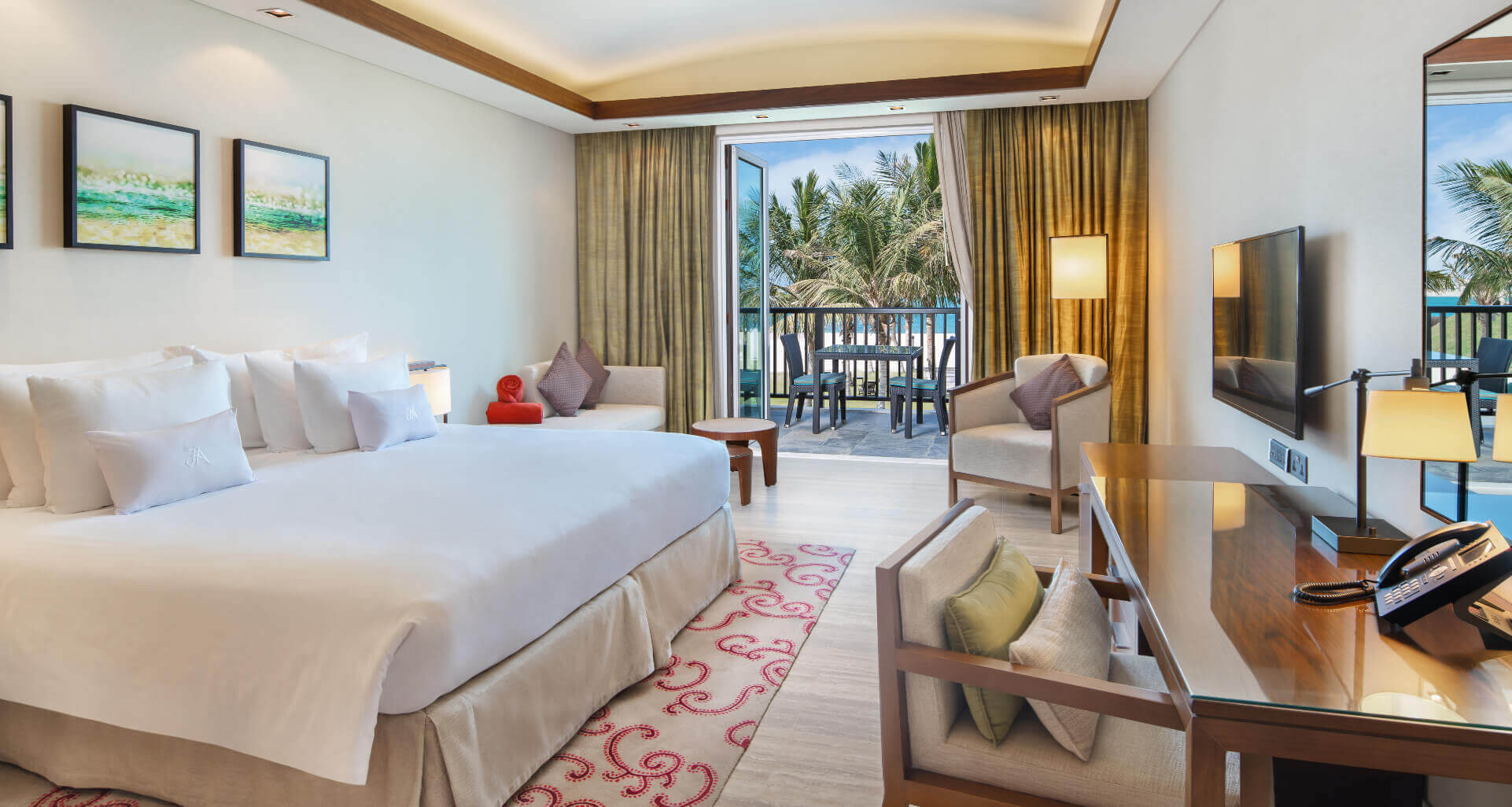 A.Seaview Residence Junior Suite.jpg