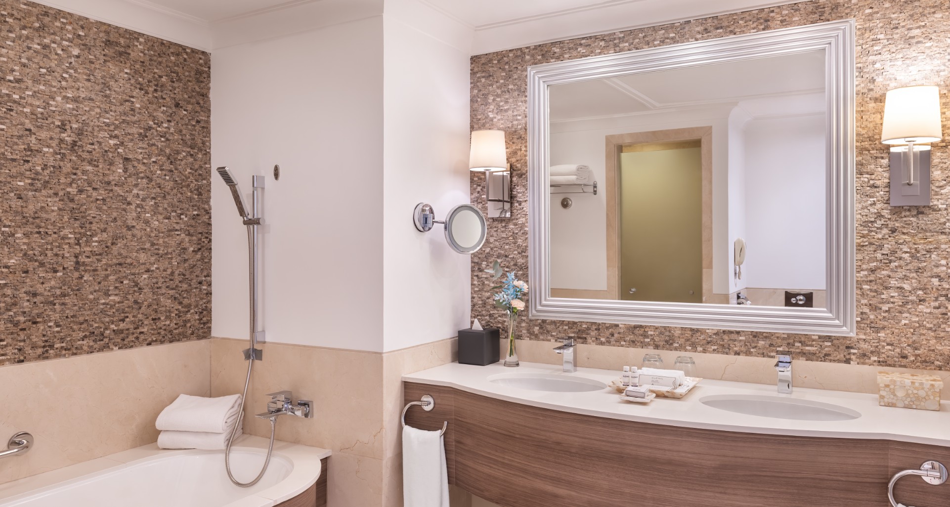 JA Palm Tree Court- Sea View One Bedroom Suite.5.jpg.jpg