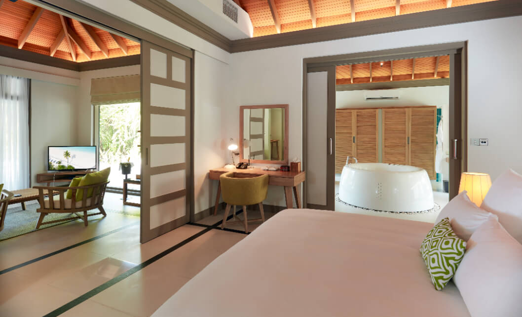 Deluxe Beach Villa with Private Family Pool 10.jpg