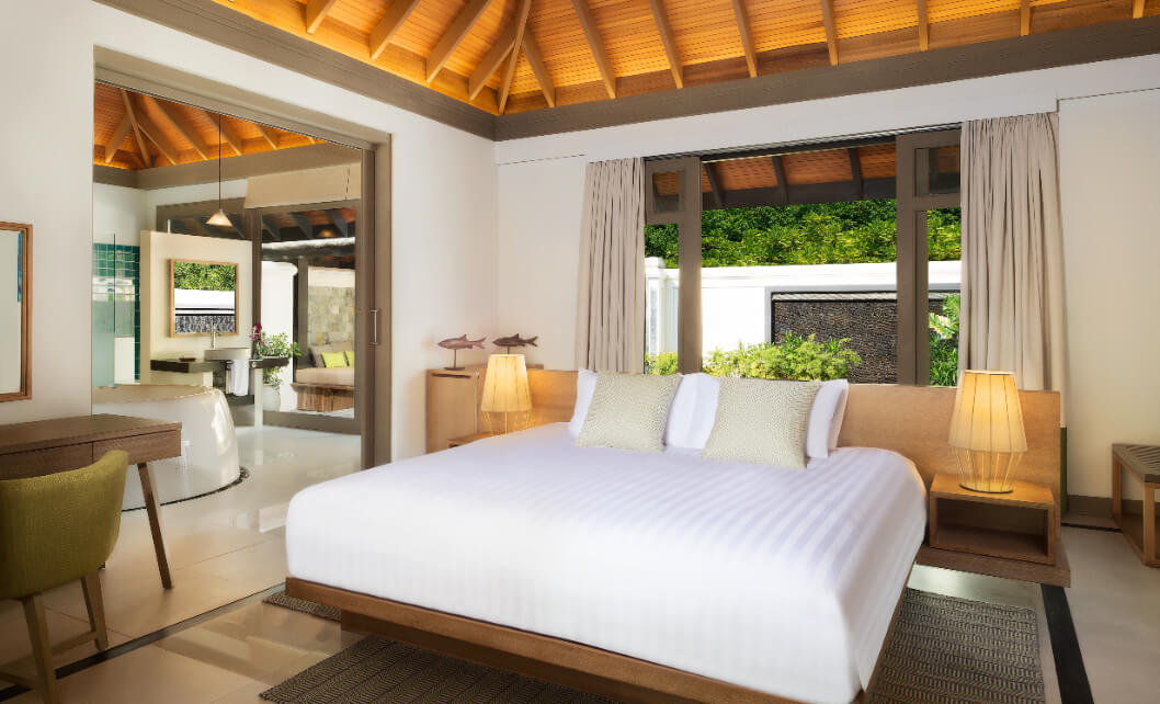Deluxe Beach Villa with Private Family Pool 12.jpg