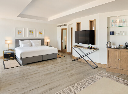 Junior Suite - JA Beach Hotel (3).jpg