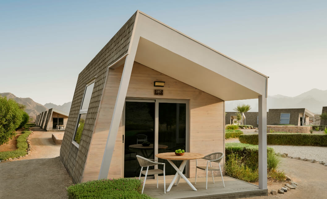 Terra Cabins Deluxe_Terrace.JPG