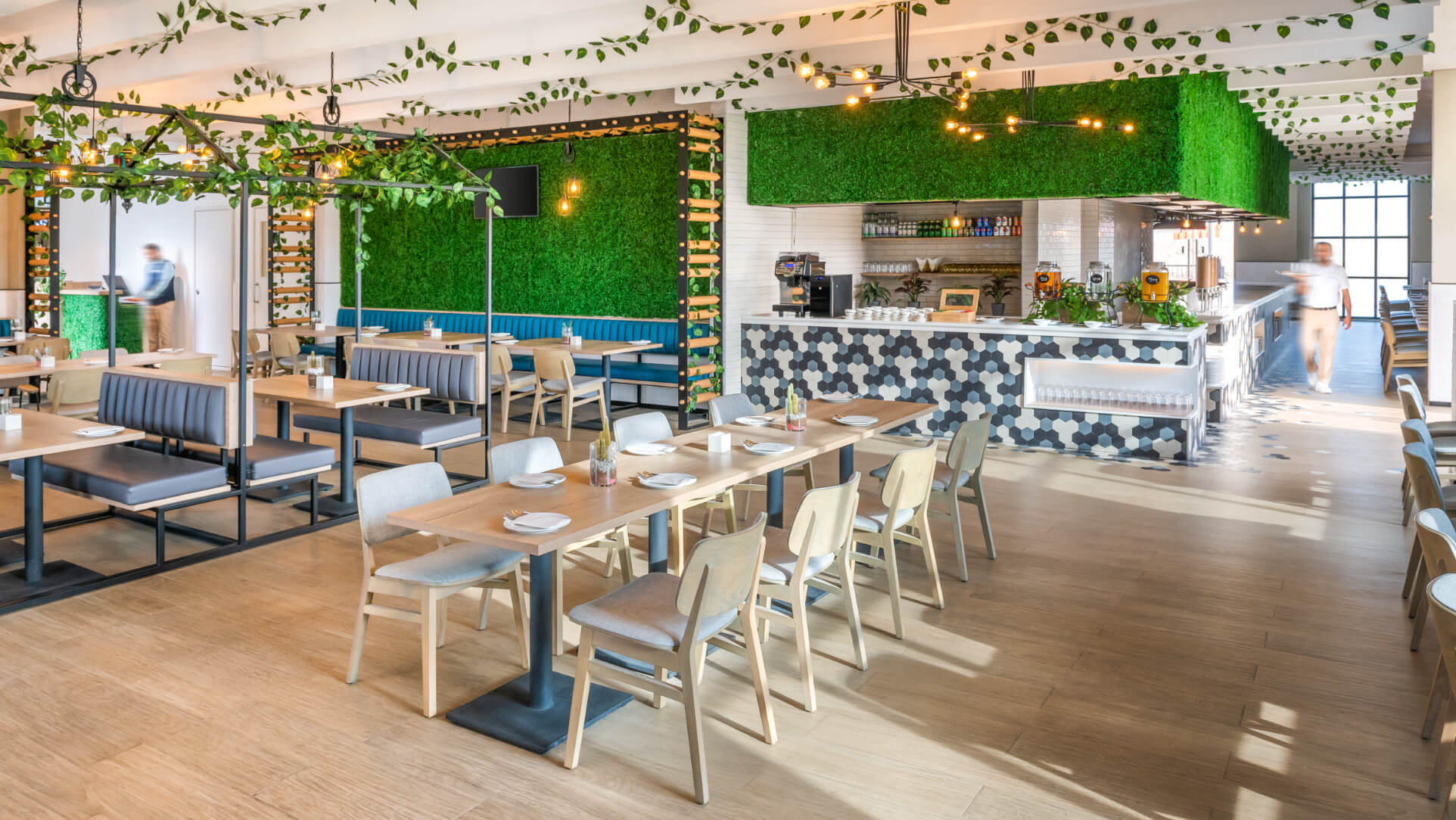 B.The Garden Restaurant-Interior 1.jpg