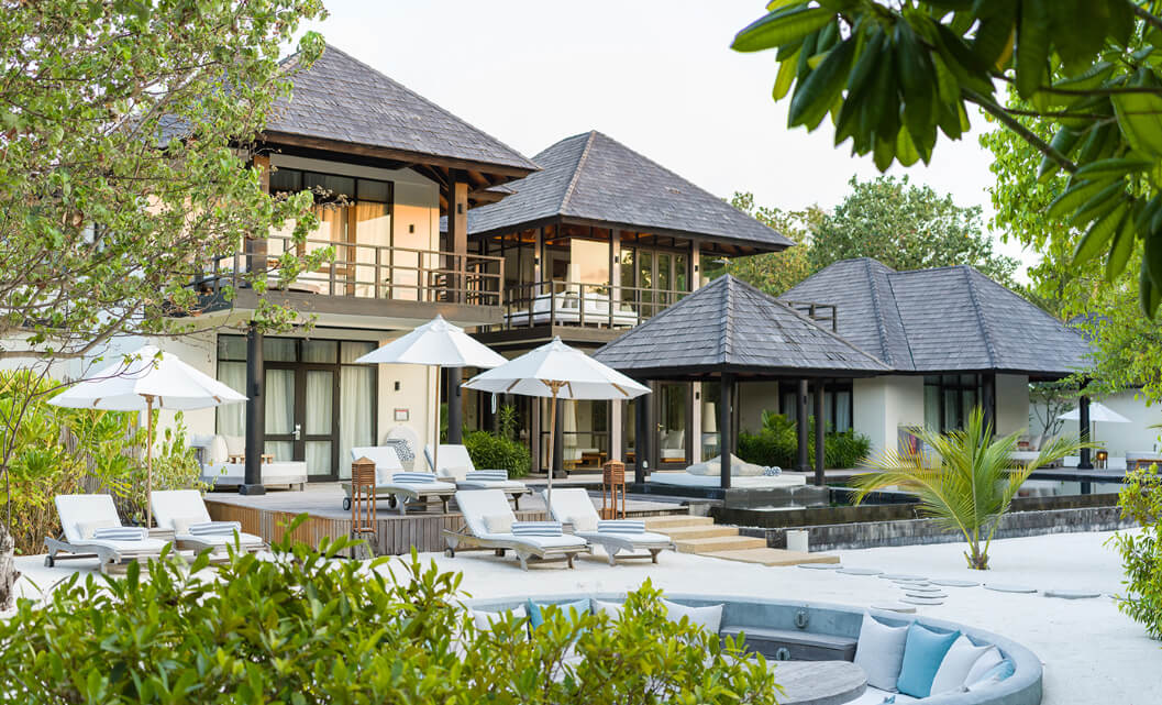 JA_Manafaru_Accommodation_Island_Residence_3BR_Outdoor_01_2024.jpg