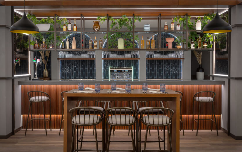 Aqua Restaurant & Bar 4.jpg