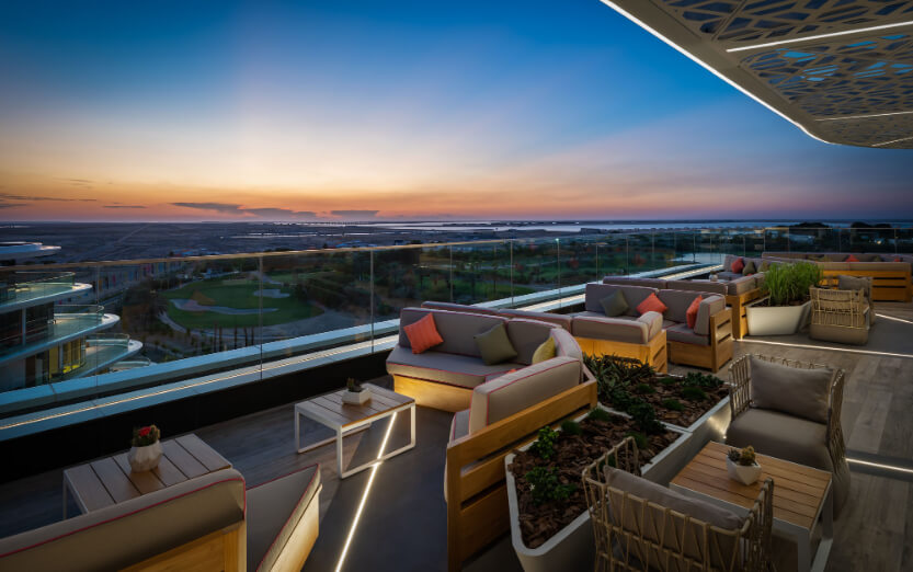 Bibe Outlet details hero.jpg