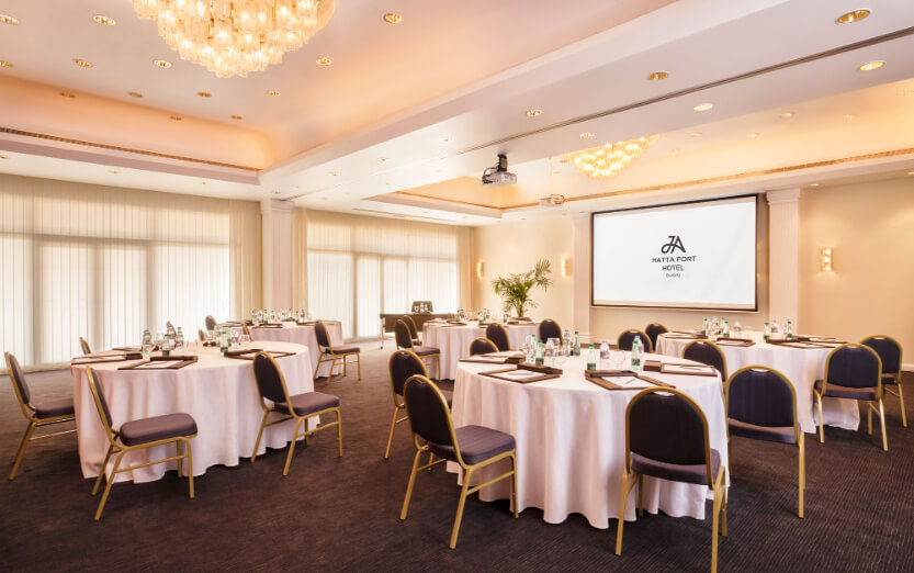 JA Hatta Fort Hotel - Meeting.5.jpg