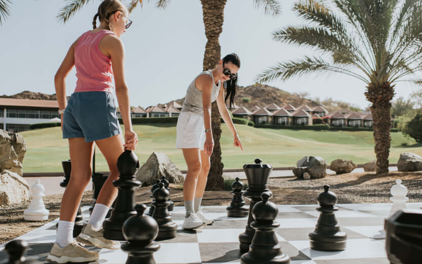 JA_HATTA_FORT_LIFESIZE_CHESS_0013.jpg