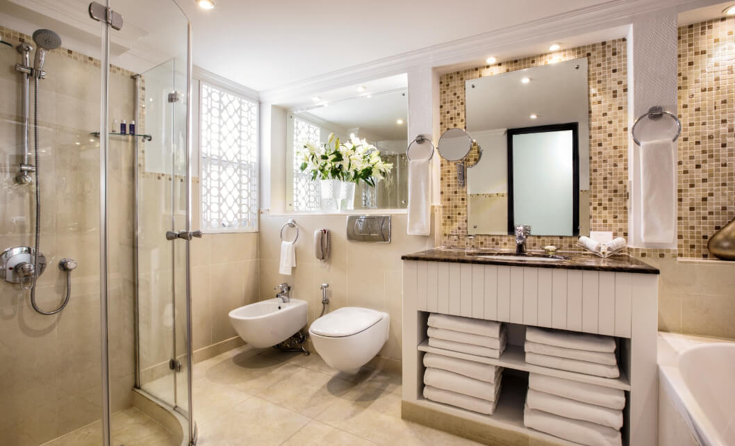 C.Deluxe Mountain View Room.jpg