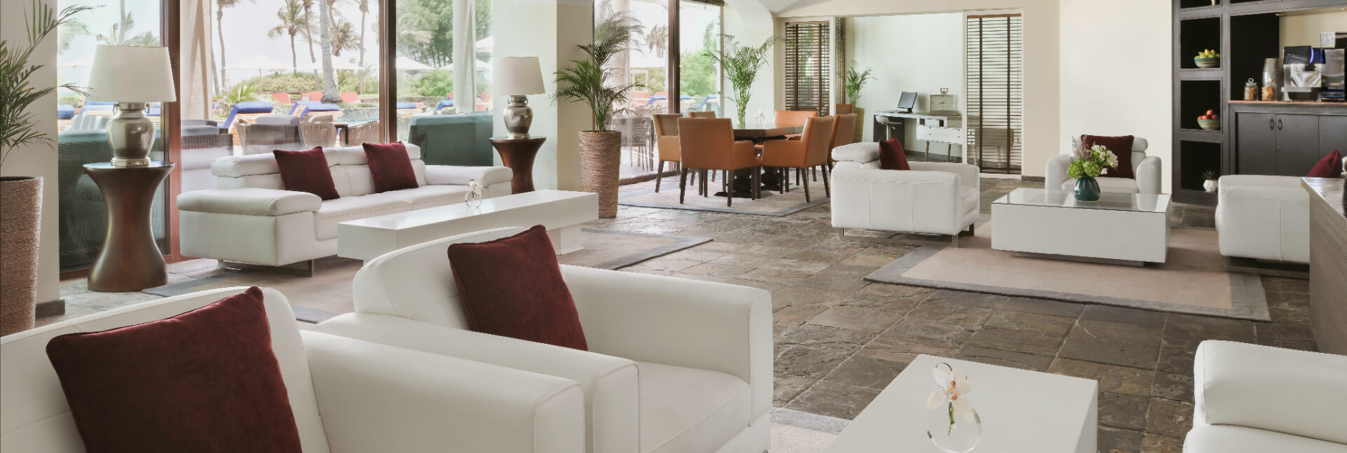 JA Palm Tree Court - Signature Lounge.JPG