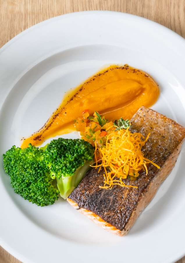 The Garden Restaurant -Salmon Fillet-1.jpg