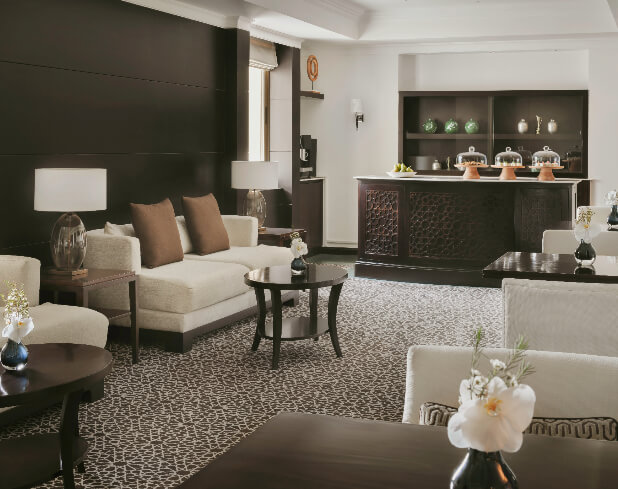 JA Beach Hotel_Peacock Lounge.JPG