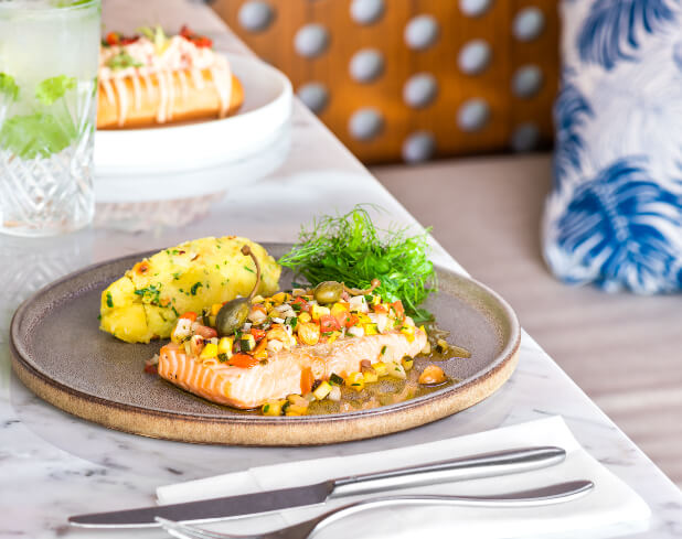 Republik Outlet details gallery 4.jpg