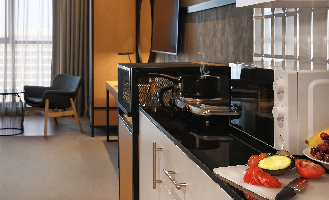 E.1 Bedroom Suite.jpg